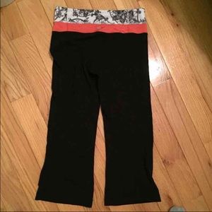Size 4 lululemon crops